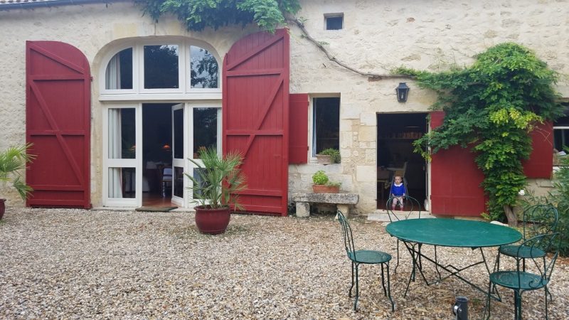 Bordeaux-Denise-Lurton-Moullé-Farmhouse_Winery
